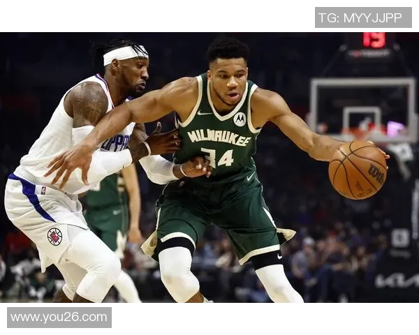 太阳迎战雄鹿强强对决巅峰碰撞见证新赛季霸主归属