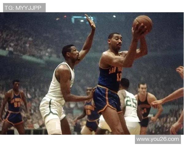 威尔特张伯伦传奇生涯全面解析从数据神迹到篮球历史的永恒丰碑