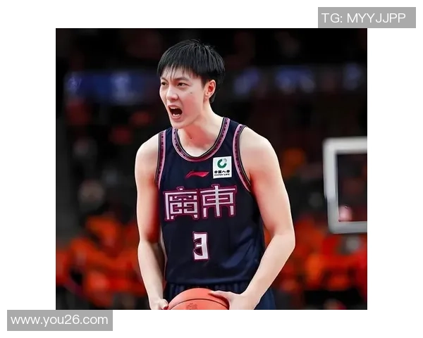 广东宏远新赛季全方位解析球队阵容调整与未来竞争力展望 广东宏远新赛季全方位解析球队阵容调整与未来竞争力展望