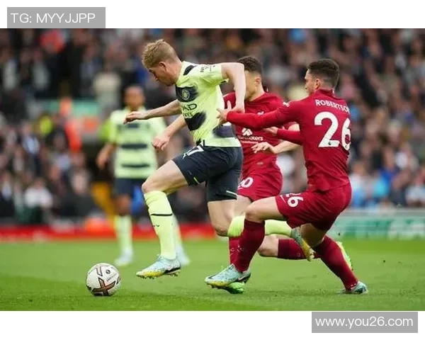 芝加哥公牛再度迎战劲敌上演巅峰对决掀起新一轮篮球风暴